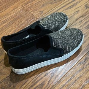 Sketchers Street Aircooled Memory Foam, Size 8.5 Womens